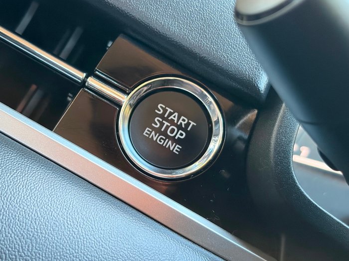 2024 Mitsubishi Outlander ES