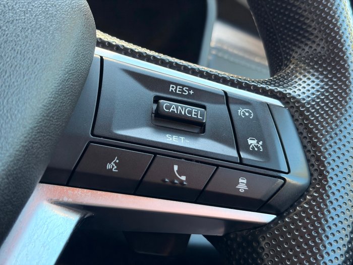 2024 Mitsubishi Outlander ES