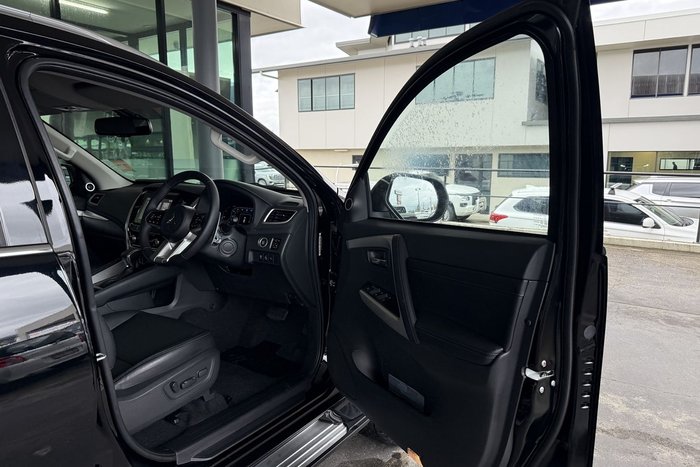 2024 Mitsubishi Pajero Sport Exceed