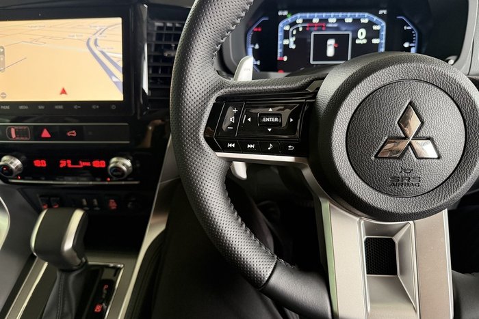 2024 Mitsubishi Pajero Sport Exceed