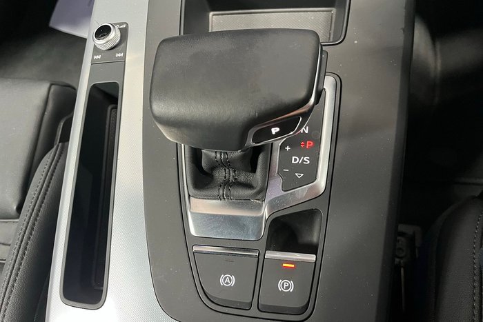 2025 Audi Q5 45 TFSI Sport