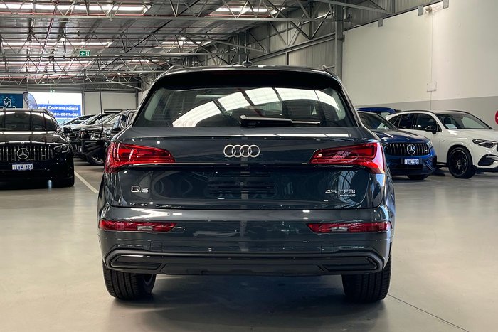 2025 Audi Q5 45 TFSI Sport
