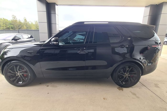 2020 Land Rover Discovery SD6 S