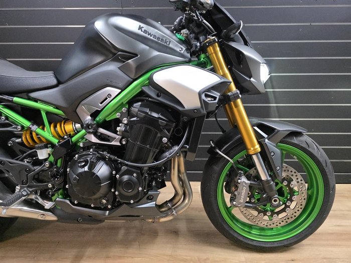 2026 Kawasaki Z900 SE Grey