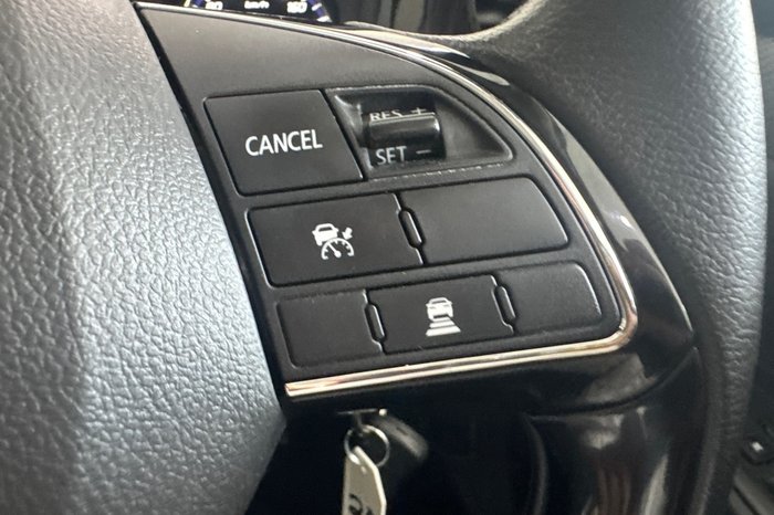 2016 Mitsubishi Outlander LS