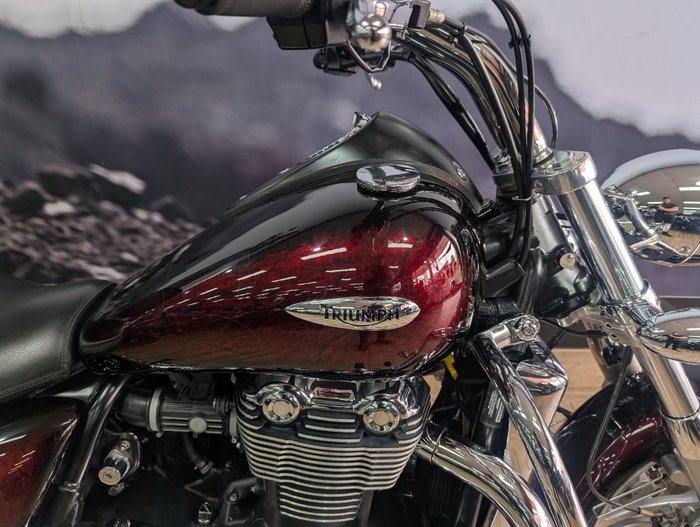 2013 Triumph THUNDERBIRD (ABS) Black