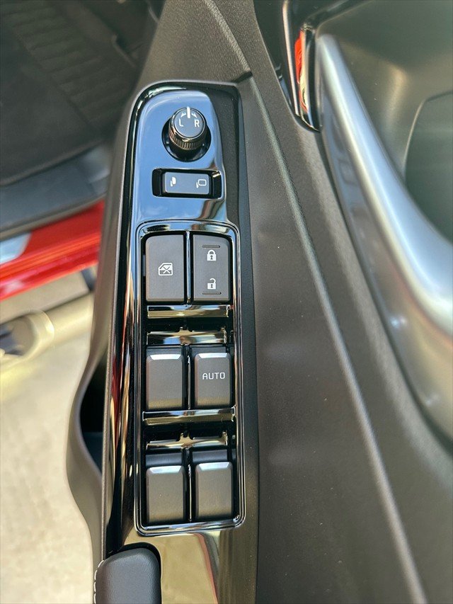 2024 Isuzu D-MAX BLADE