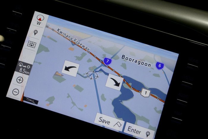 2023 Toyota Hilux SR5