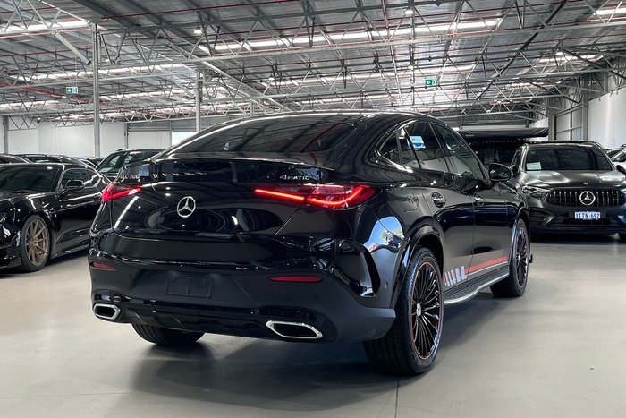 2025 Mercedes-Benz GLC-Class GLC300