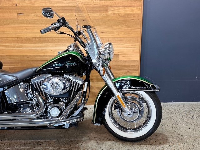 2010 HARLEY-DAVIDSON FLSTC HERITAGE SOFTAIL CLASSIC