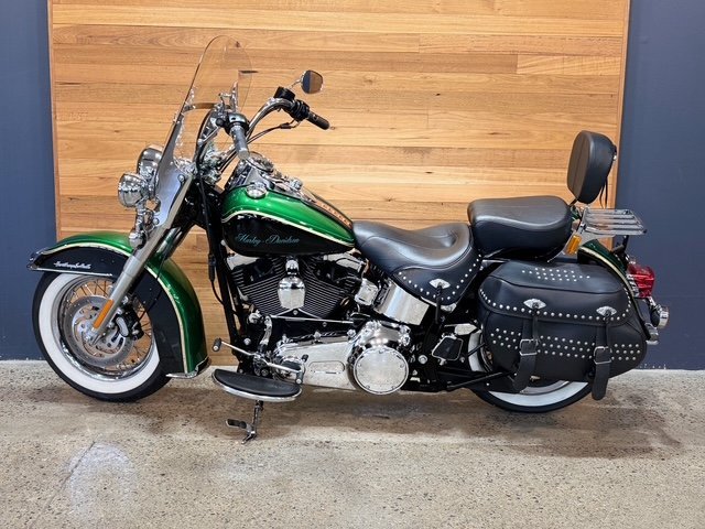 2010 HARLEY-DAVIDSON FLSTC HERITAGE SOFTAIL CLASSIC