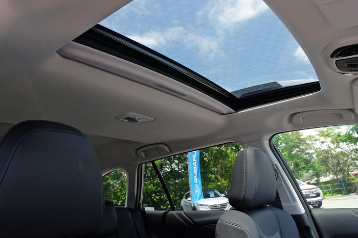 2025 Subaru Outback AWD Touring XT