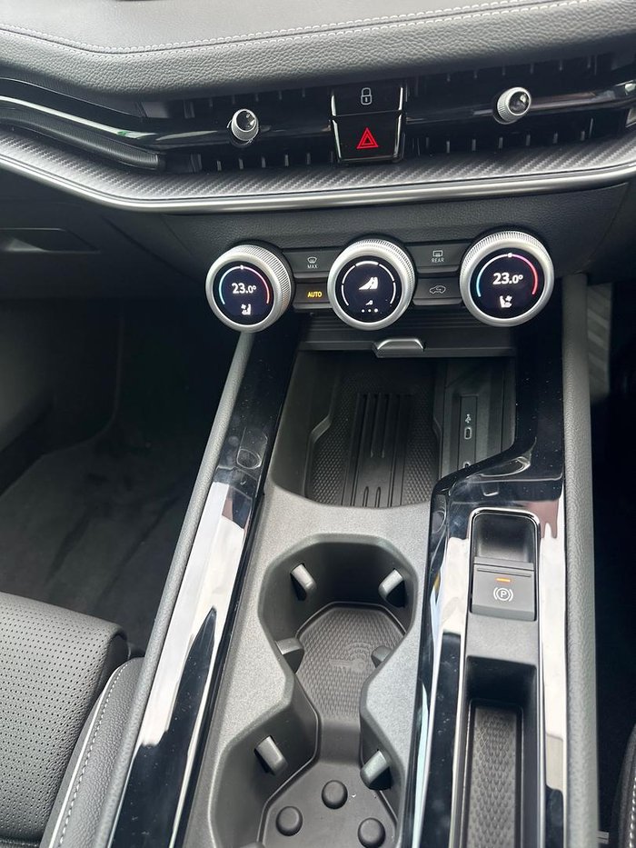 2025 SKODA Superb 195TSI Sportline