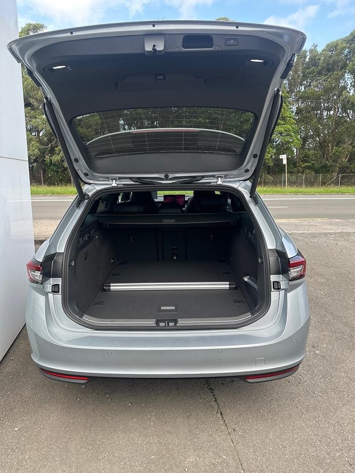 2025 SKODA Superb 195TSI Sportline