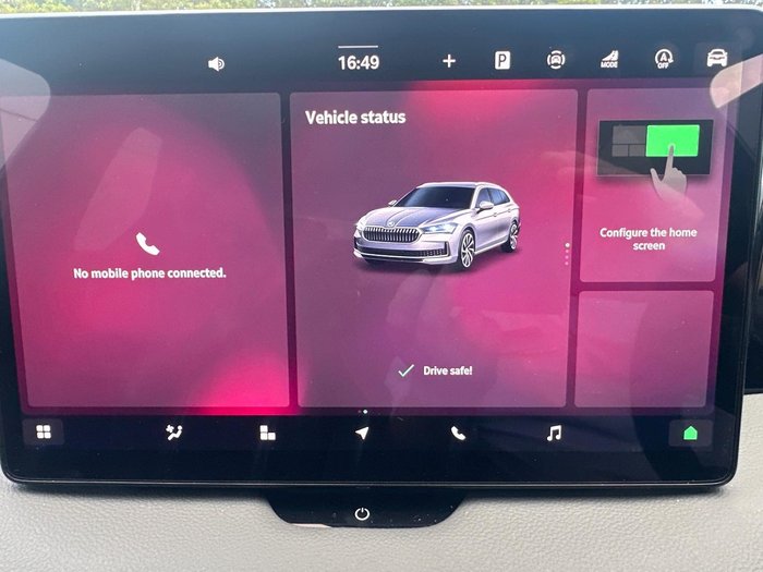 2025 SKODA Superb 195TSI Sportline