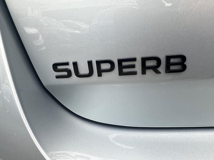 2025 SKODA Superb 195TSI Sportline