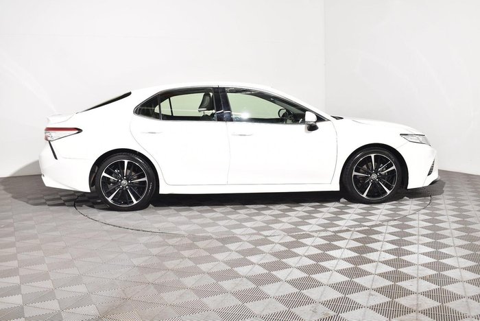 2020 Toyota Camry SX