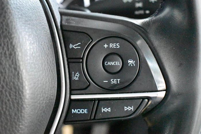 2020 Toyota Camry SX