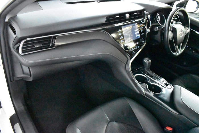 2020 Toyota Camry SX