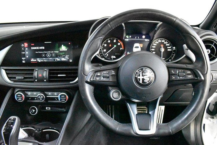 2022 Alfa Romeo Giulia Veloce