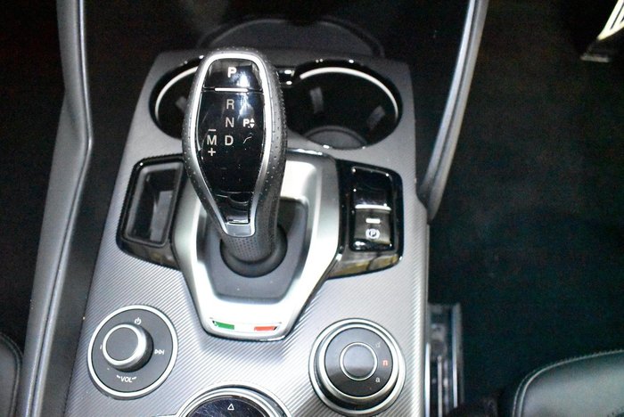 2022 Alfa Romeo Giulia Veloce