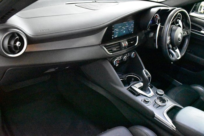 2022 Alfa Romeo Giulia Veloce