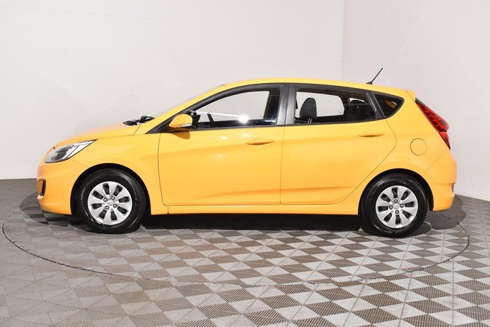 2017 Hyundai Accent Active