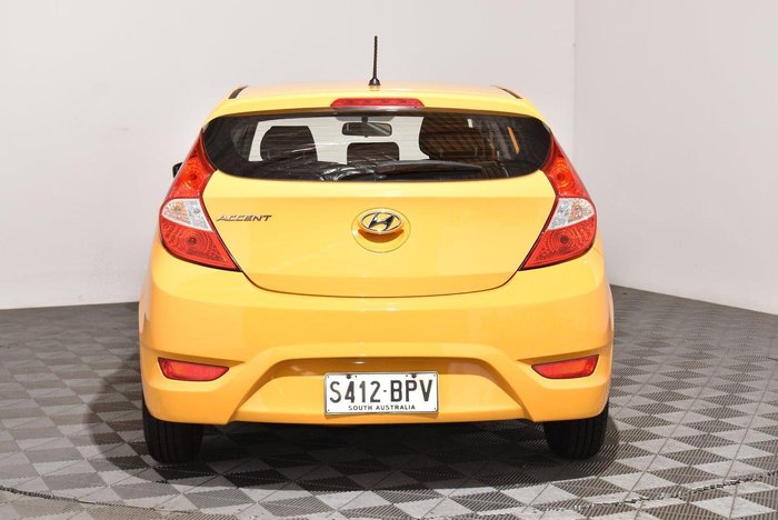 2017 Hyundai Accent Active