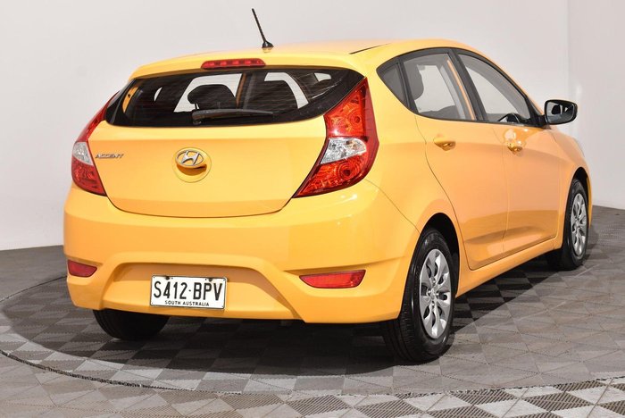 2017 Hyundai Accent Active