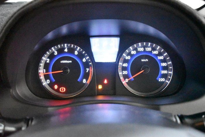 2017 Hyundai Accent Active