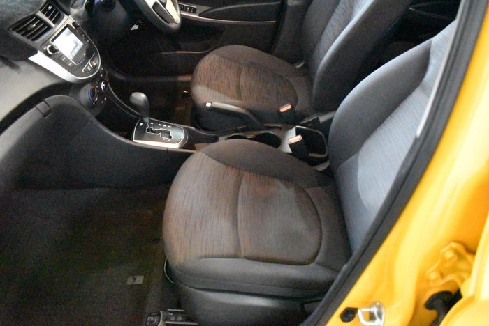 2017 Hyundai Accent Active