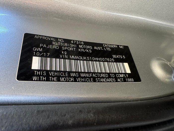 2017 Mitsubishi Pajero Sport GLX