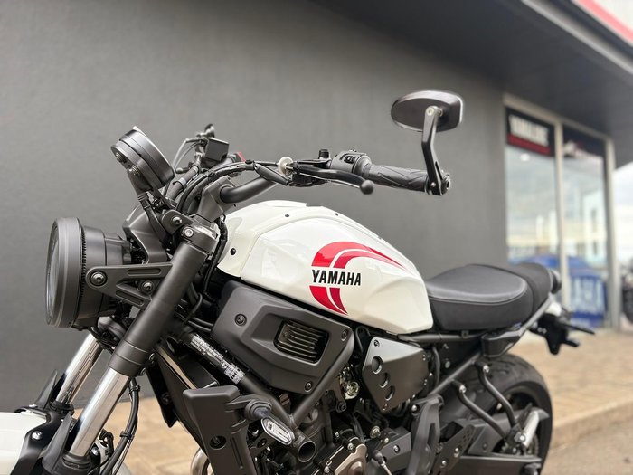 2025 Yamaha XSR700 (MTM660LA)