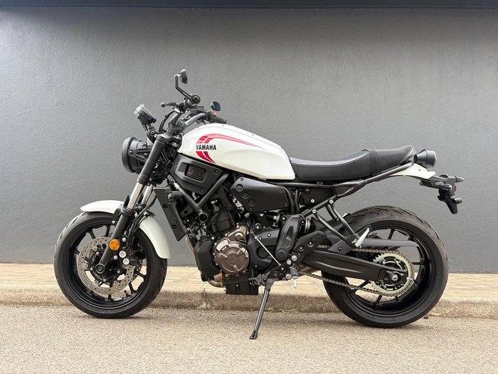 2025 Yamaha XSR700 (MTM660LA)