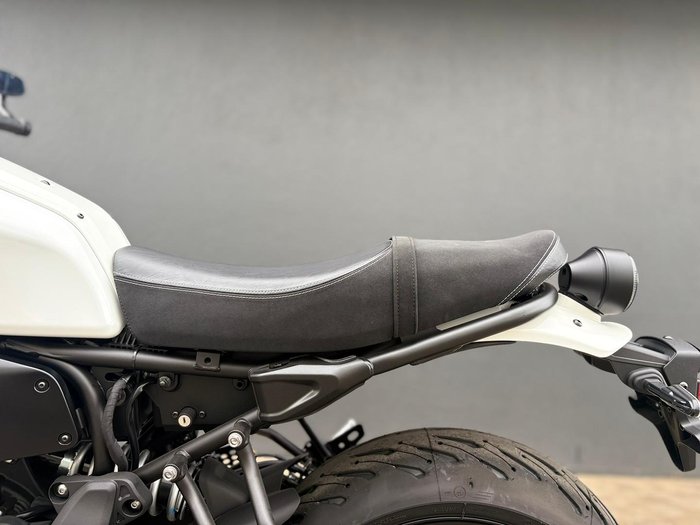 2025 Yamaha XSR700 (MTM660LA)