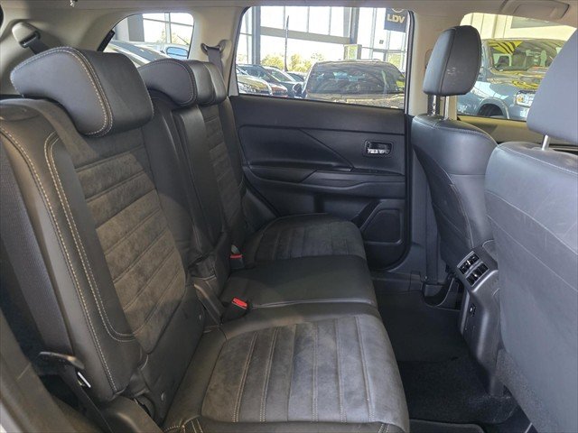 2019 Mitsubishi Outlander LS