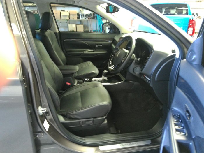 2018 Mitsubishi Outlander Exceed