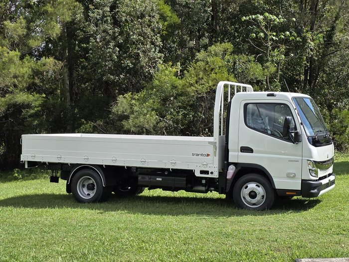 2025 Fuso Canter 615 WHITE