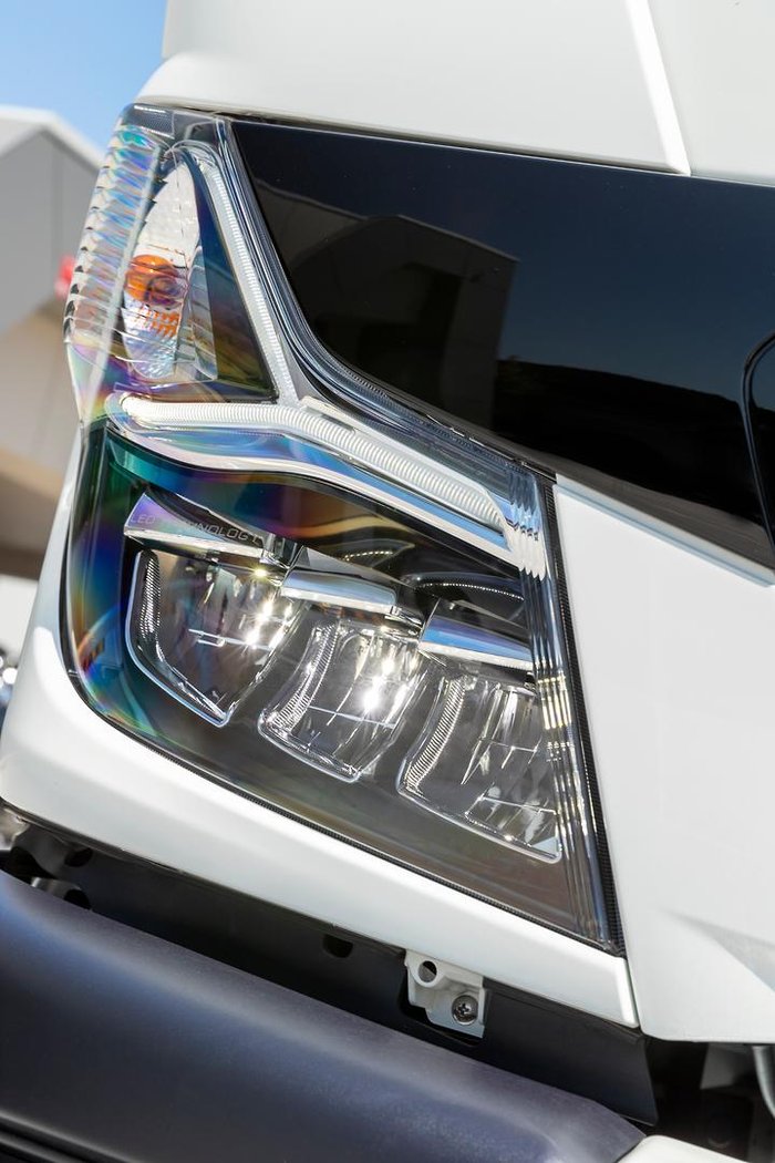 2025 Fuso Canter 615 WHITE