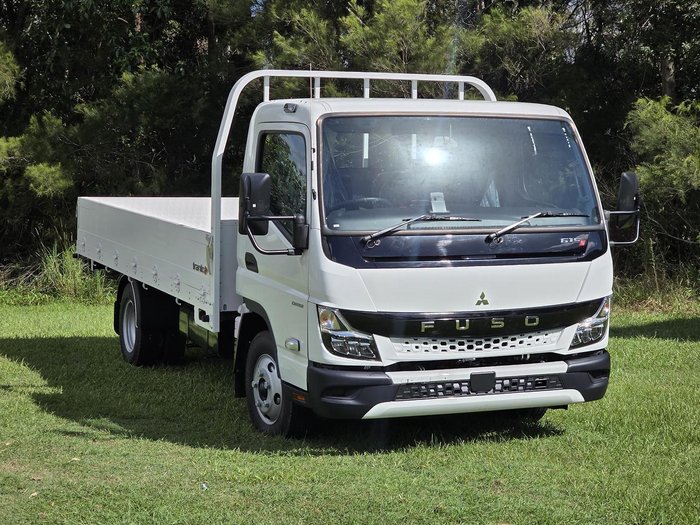 2025 Fuso Canter