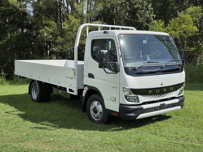 2025 Fuso Canter 615 WHITE