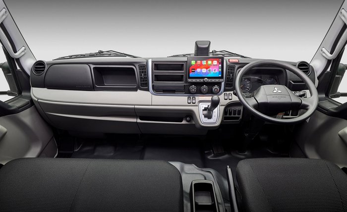 2025 Fuso Canter 615 WHITE