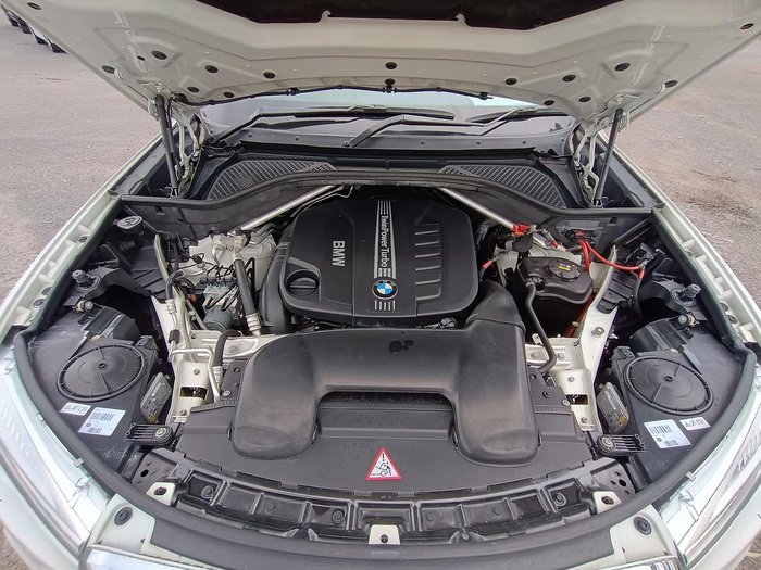 2015 BMW X5 xDrive30d F15 4X4 Constant Alpine White