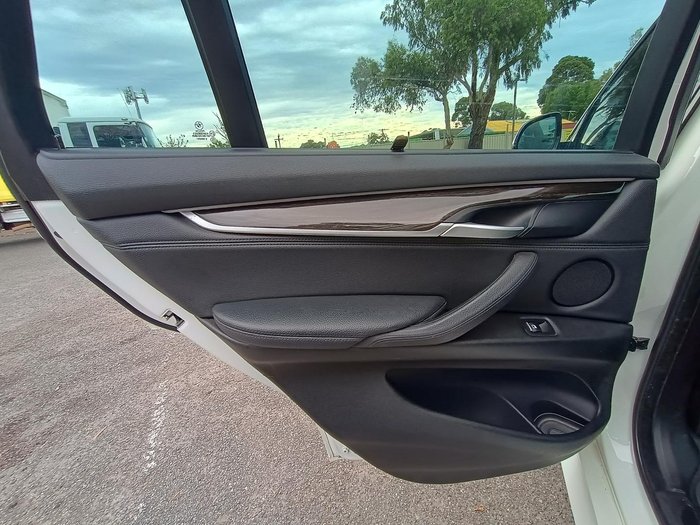 2015 BMW X5 xDrive30d F15 4X4 Constant Alpine White