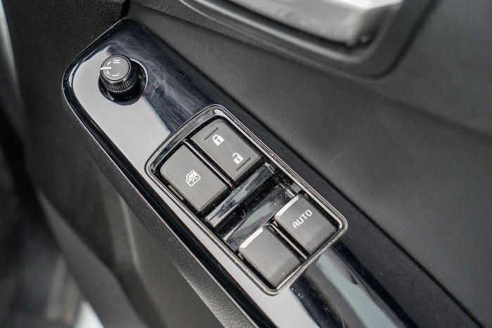 2023 Mazda BT-50 XT