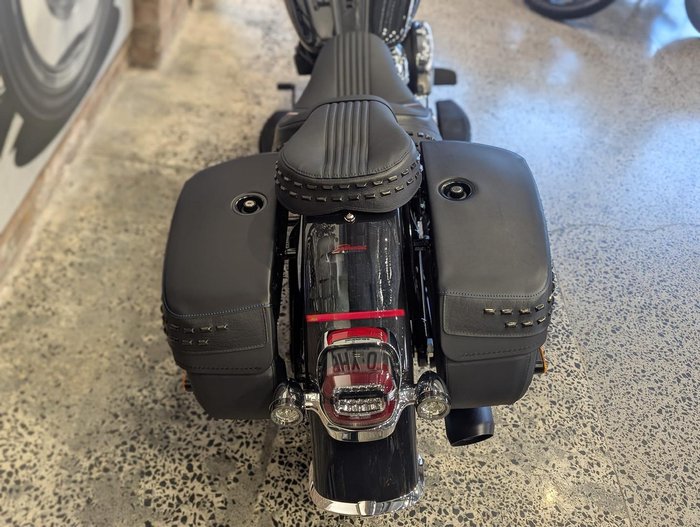 2026 Harley-Davidson Heritage Classic 117 (FLHC) Softail