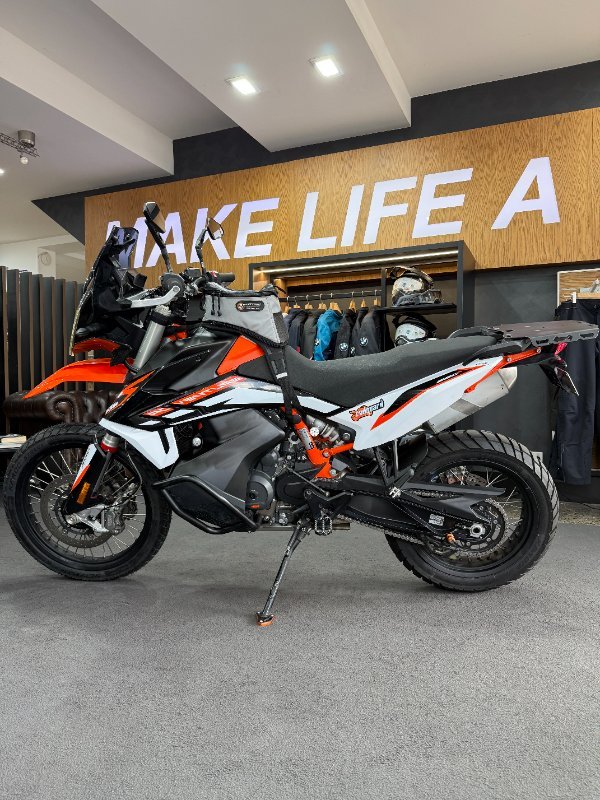 2022 Ktm 890 ADVENTURE R Orange