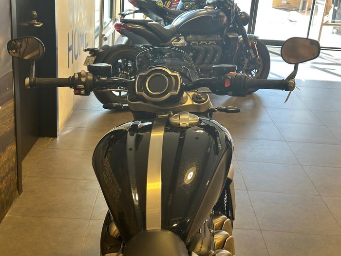 2021 Triumph Rocket 3 R Rocket Black