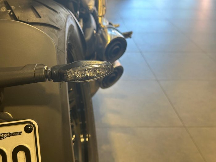 2021 Triumph Rocket 3 R Rocket Black