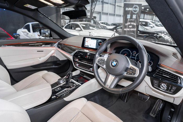 2018 BMW 5 Series 540i M Sport G30 Carbon Black